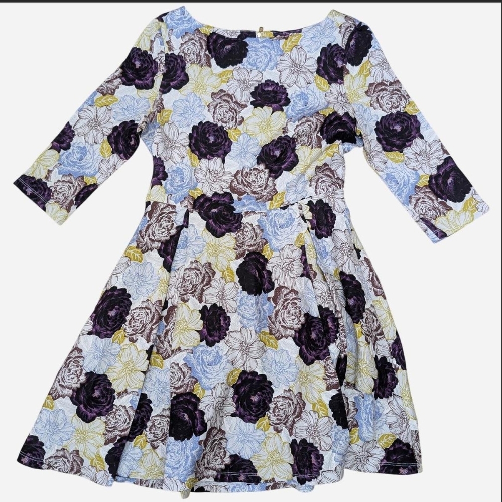 SUNO Floral Fit-and-Flare Dress in Purple, Light Blue, and Yellow